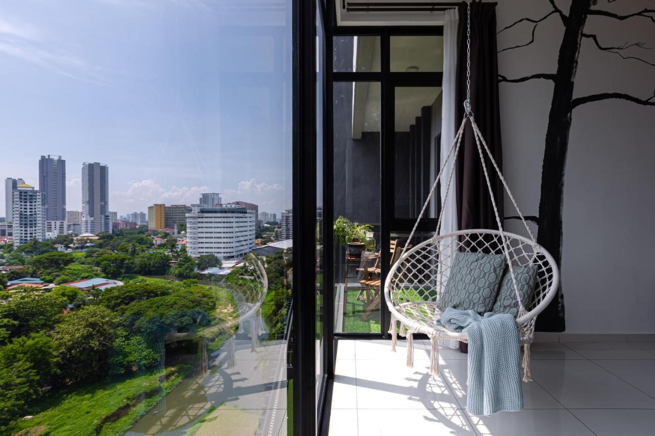 Beacon Executive Suites George Town Exterior foto